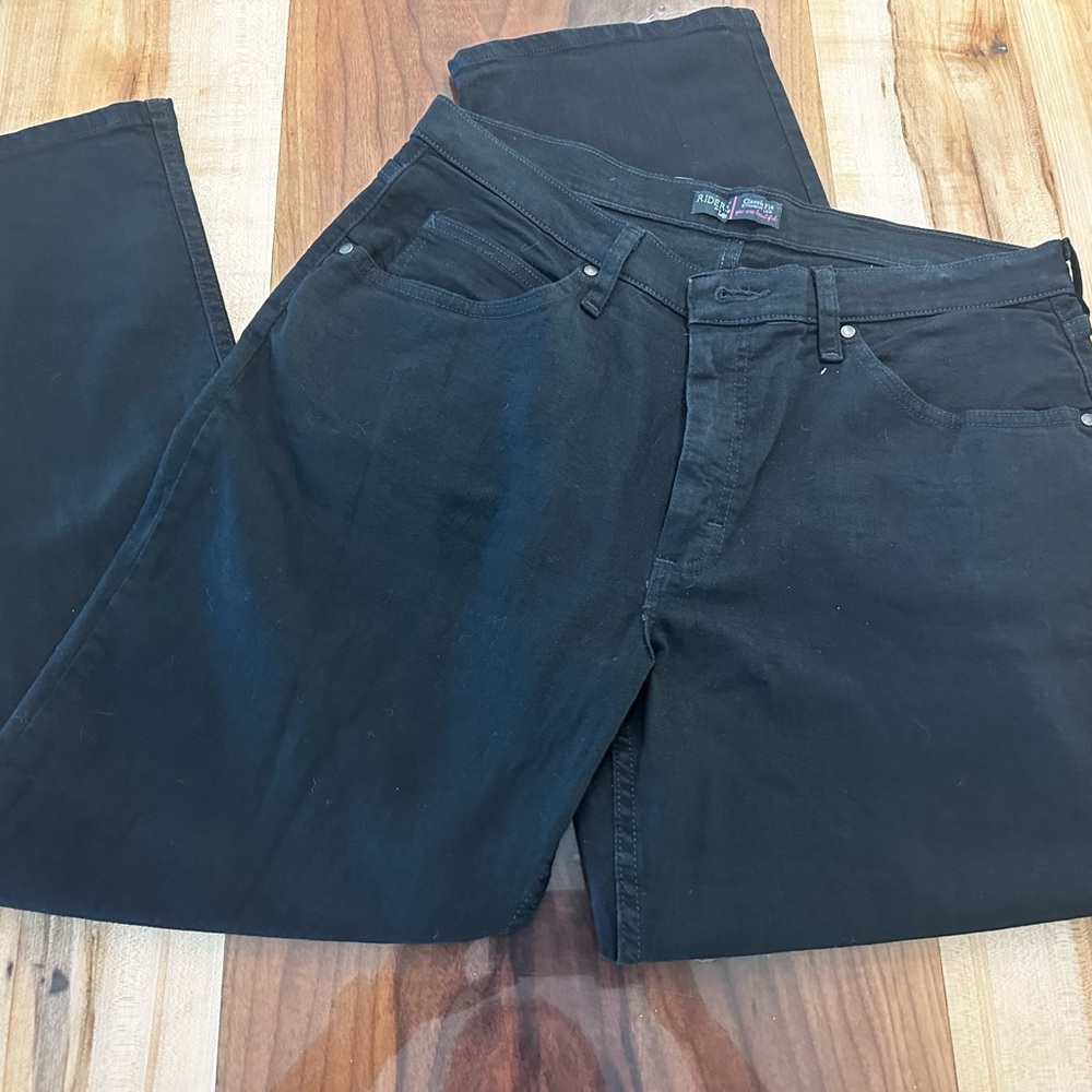 Women’s Lee Riders Classic Fit Straight Leg